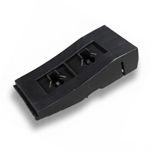 GUIA FASCIA (DEFENSA) CHEVROLET CHEVY C1/C2/C3 1994 AL 2001/ CORSA 2002 AL 2010 SEDAN TRAS DER ORIGINAL COD. 93297008