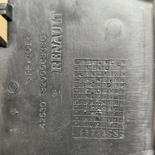 SOPORTE PARRILLA RENAULT CLIO 1998 AL 2004 INT DEL ORIGINAL COD. 8200068386