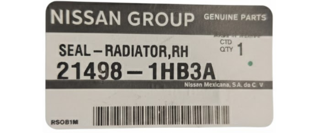 TOLVA RADIADOR DEFLECTOR DE AIRE NISSAN MARCH 2012 A 2021/ VERSA 2014 AL 2018 DEL DER ORIGINAL COD. 21498-1HB3A