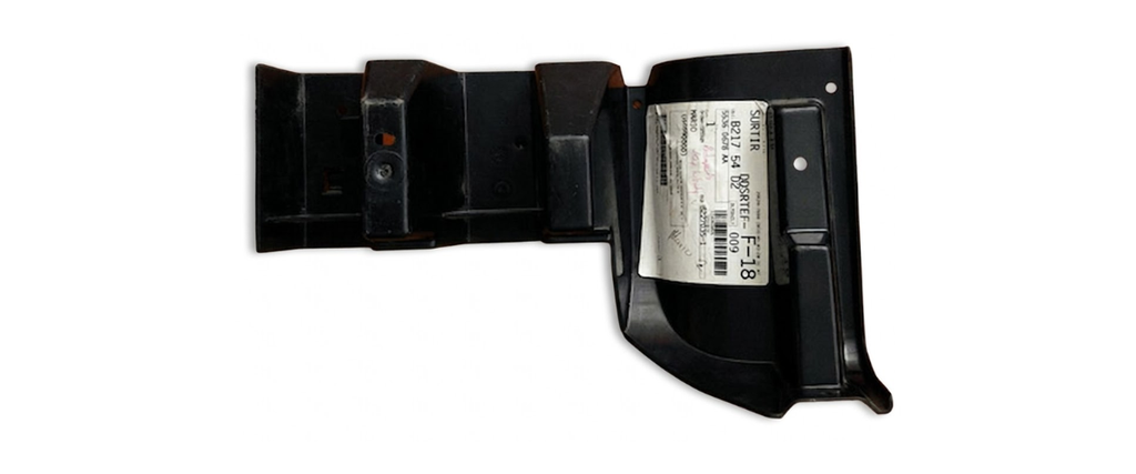 SOPORTE FASCIA (DEFENSA) JEEP LIBERTY 2003 AL 2007 TRAS DER ORIGINAL COD. 55360678AA *EX