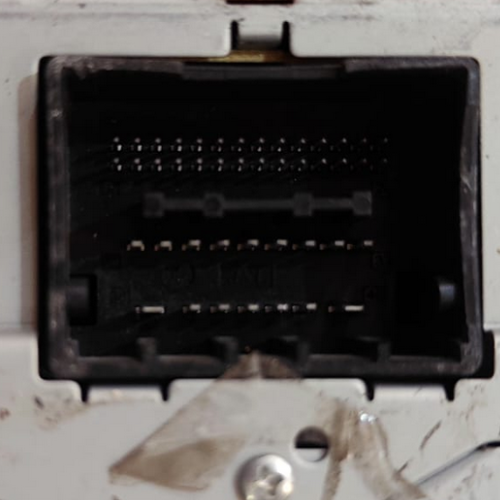 MODULO REPRODUCTOR (ESTEREO) CHEVROLET CRUZE 2009 AL 2016/ ASTRAJ 2010 AL 2015 P/CD DESMONTADO ORIGINAL COD 20983513