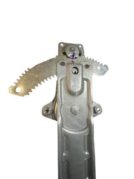 ELEVADOR CRISTAL NISSAN MARCH DE 2014 AL 2019 MANUAL DER