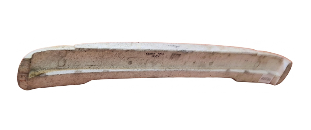 ANTIMPACTO NISSAN SENTRA 1996 AL 200 TRAS DESMONTADO ORIGINAL COD. 85090-F4301