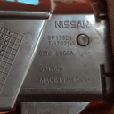REJILLA INTERIOR DE AIRE ACONDICIONADO NISSAN SENTRA 2013 AL 2019 LAT TAB DEL IZQ DESMONTADO ORIGINAL COD. 68761-3SG0A