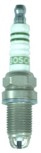 BUJIAS TRES ELECTRODOS VOLKSWAGEN JETTA DE 1995 AL 2000 2.8 6V VR6/ POLO HATCHBACK DE 2002 AL 2005 1.6L L4/ POLO III DE 2002 AL 2006 1.6L/ PASSAT B5 DE 1999 AL 2000 2.8 V6/ JETTA II DE 1986 AL 1991 1.8L 16V/ T4 FURGON DE 1996 AL 2000 2.8 BOSCH COD. F6DTC4418 (124836)