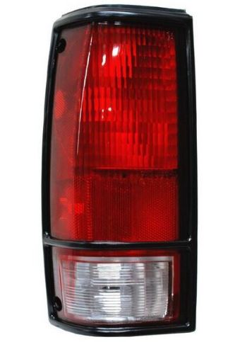 CALAVERA CHEVROLET S10/ BLAZER 1982 AL 1994 F/NEG IZQ TYC