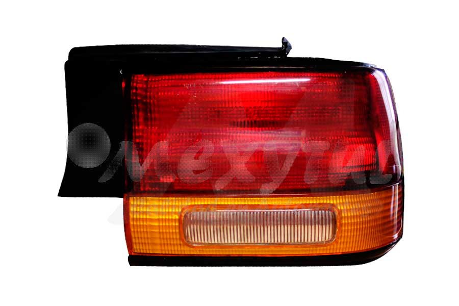 CALAVERA DODGE SPIRIT DE 1993 AL 1995 ONDULADA DER N3  (101816) EX+
