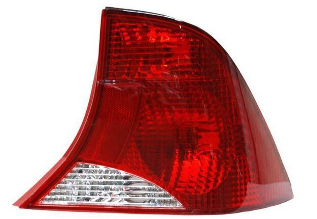 CALAVERA FORD FOCUS 2000 AL 2004 4 PTAS DER TYC