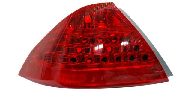 CALAVERA HONDA ACCORD 2006 AL 2007 4 PTAS IZQ TYC