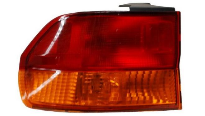 CALAVERA HONDA ODYSSEY 1933 AL 2004 ROJO/AMBAR C/ARNES EXT IZQ TYC *EX+
