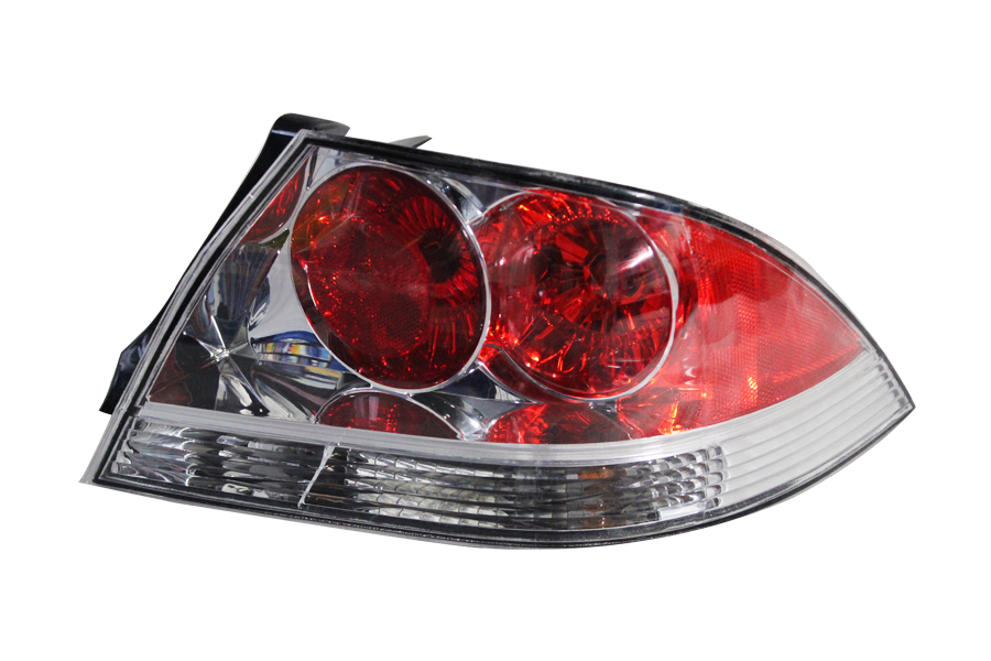 CALAVERA MITSUBISHI LANCER DE RALLY SPORT 2004 AL 2007 DER TYC *EX+