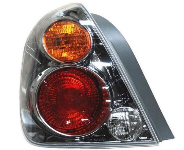 CALAVERA NISSAN ALTIMA 2002 AL 2004 C/ARNES IZQ TYC