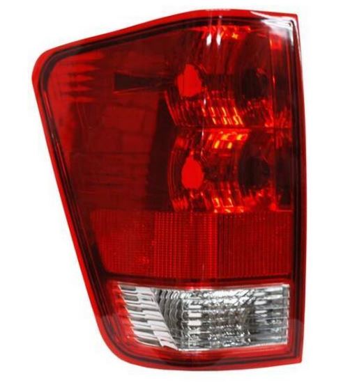 CALAVERA NISSAN TITAN 2004 AL 2015 C/LUZ P/CAJA IZQ TYC 