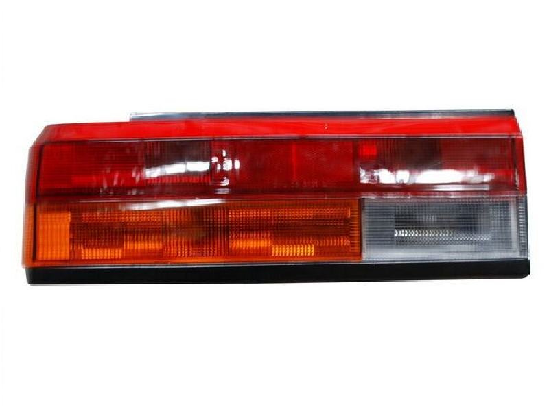 CALAVERA NISSAN TSURU II 88-89 2/4 PTAS C/ARNES IZQ TYC (971)