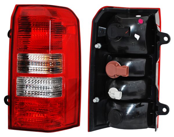 CALAVERA JEEP PATRIOT 2007 AL 2017 C/3 FOCOS DER TYC