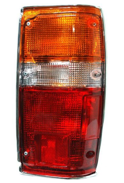 CALAVERA TOYOTA PU 1984 AL 1988 F/CROM C/ARNES DER TYC