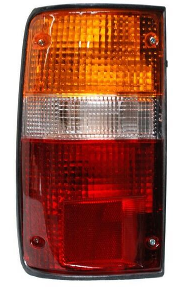 CALAVERA TOYOTA PU DE 1989 AL 1995 (JAP) C/ARNES IZQ CNA