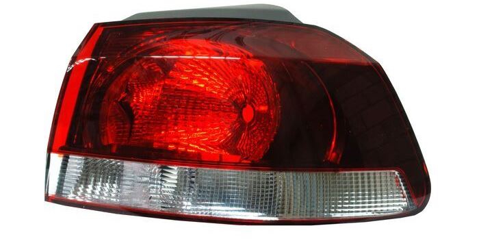 CALAVERA VOLKSWAGEN GOLF GTI 2010 AL 2013 EXT DER TYC 