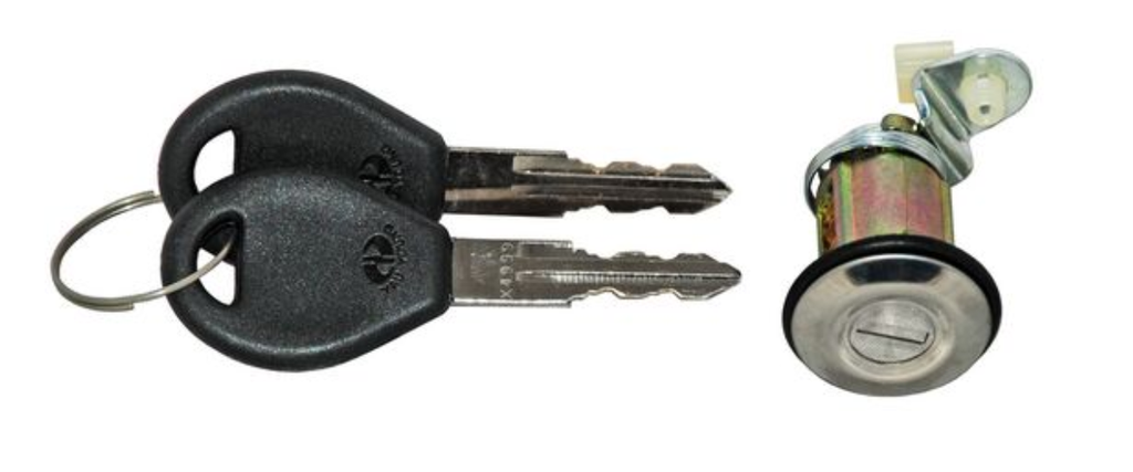 CILINDRO CHAPA CAJUELA NISSAN TSURU III DE 1992 AL 2017 C/LLAVE (1753) TW