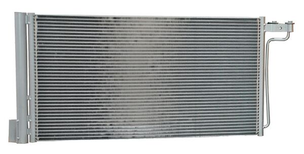 CONDENSADOR/RADIADOR DE AIRE ACOND AIRE FORD FOCUS DE 2015 AL 2018 L4 2.0 LTS *R