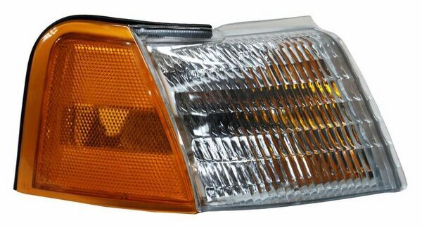 CUARTO ESQUINA (PUNTA) FORD COUGAR / THUNDERBIRD DE 1989 AL 1995 DER TYC TW