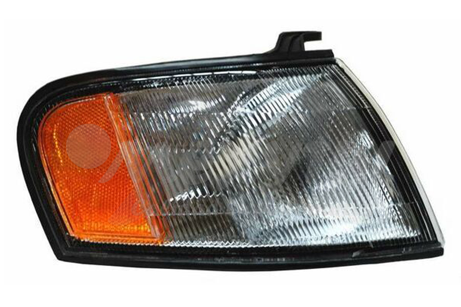 CUARTO ESQUINA (PUNTA) NISSAN SENTRA DE 1996 AL 1999 DER TYC (2943)