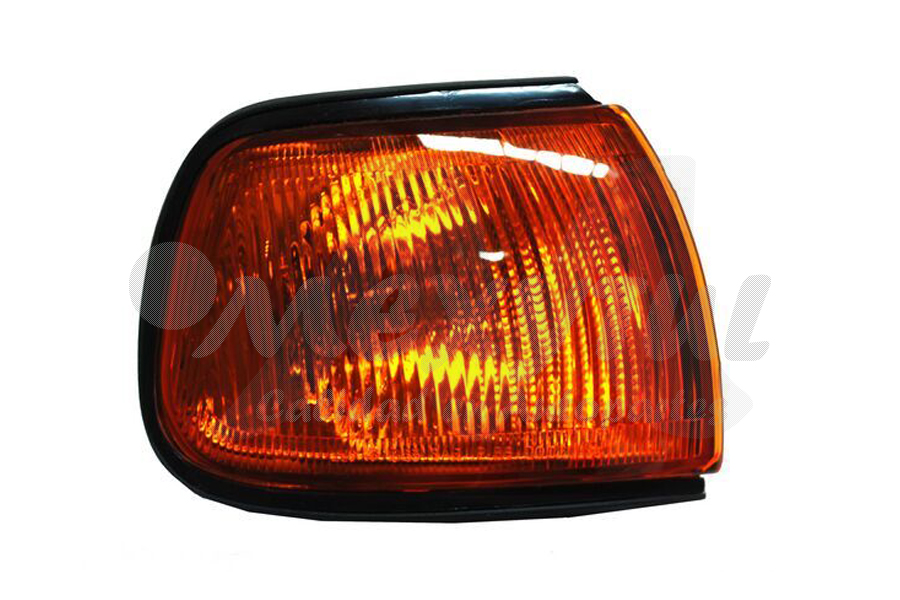 CUARTO ESQUINA (PUNTA) NISSAN TSURU III DE 1997 AL 2000 AMBAR DER TYC (2953) 