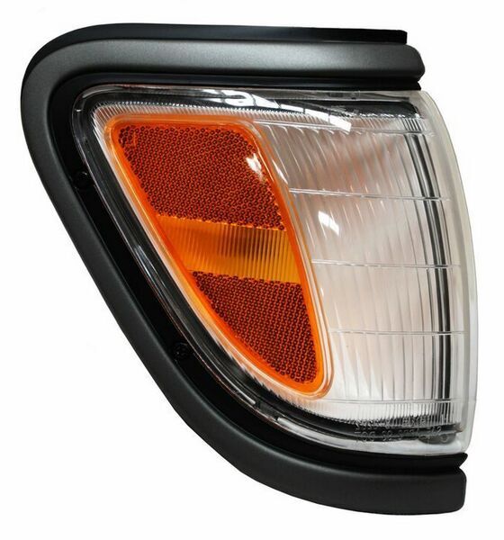 CUARTO ESQUINA (PUNTA) TOYOTA TACOMA 95-97 PINT 4X4 DER TYC TW 