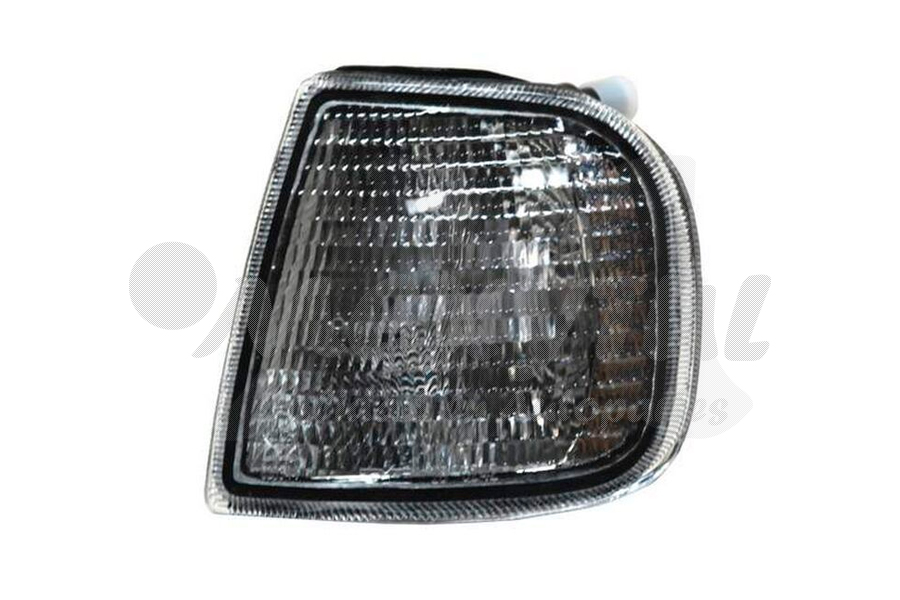 CUARTO ESQUINA (PUNTA) VOLKSWAGEN DERBY DE 1995 AL 1997 BCO IZQ TYC (8670) TW