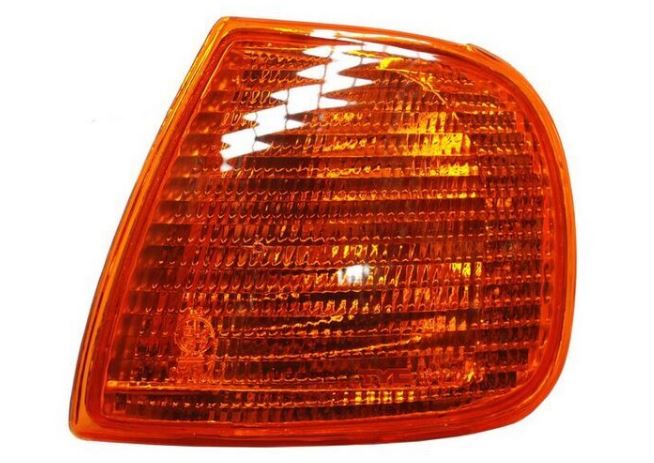 CUARTO ESQUINA (PUNTA) VOLKSWAGEN DERBY DE 1998 AL 2001 AMBAR IZQ TYC (121789) TW