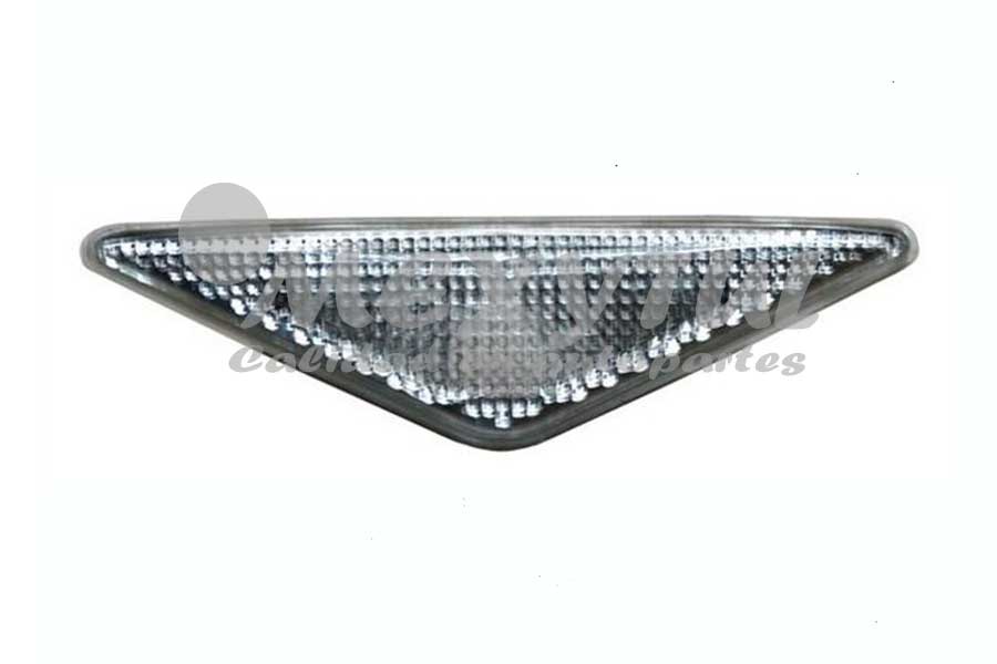 CUARTO LAT FORD FOCUS DE 2005 AL 2007 / MONDEO DE 2004 AL 2007 BCO S/FOCO IZQ/DER TYC *A