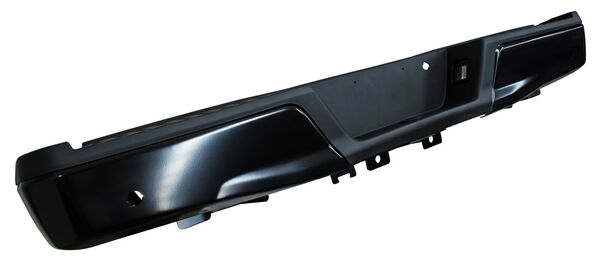 [DTFPU15CPC] DEFENSA FORD PU 15-17 NEG COMPLETA C/HOYO P/SENSOR TRAS