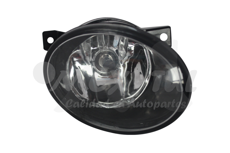 FARO AUX (NIEBLA) VOLKSWAGEN AMAROK DE 2016 AL 2017 DER HGO (136091) EX+