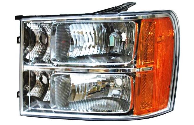 FARO CHEVROLET GMC SIERRA 2007 AL 2011 IZQ TYC