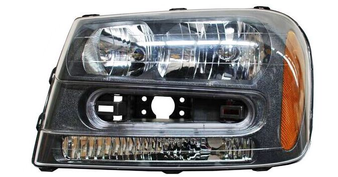 FARO CHEVROLET TRAIL BLAZER 2002 AL 2005 IZQ TYC