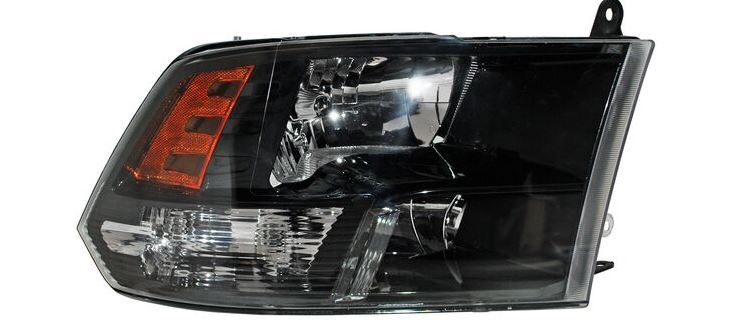 FARO DODGE PICK UP RAM 2013 AL 2018 FONDO NEG DER TYC PU