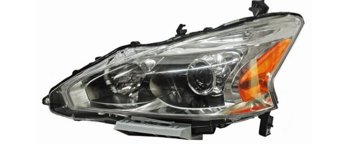 FARO NISSAN ALTIMA 2013 AL 2016 4 PTAS P/HALOGENO IZQ TYC