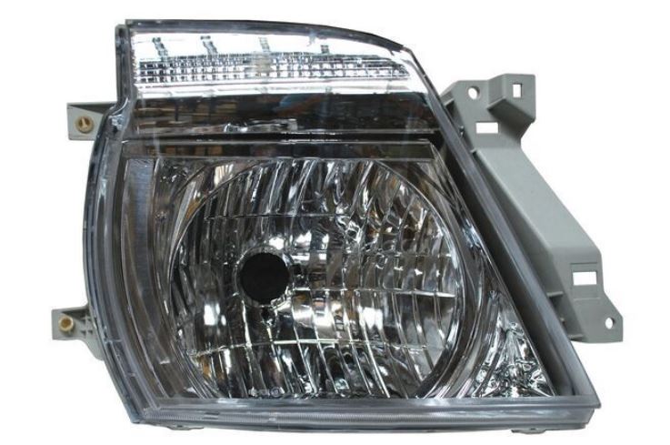[20-C0610015B3] FARO NISSAN URVAN 2007 AL 2012 DER CNA+