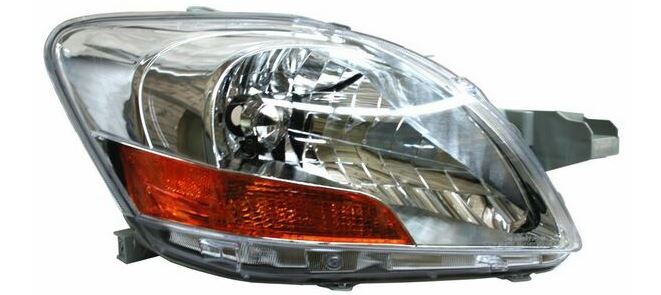 [20-6797-01-1N] FARO TOYOTA YARIS 2006 AL 2015 4 PTAS FONDO CROM DER TYC