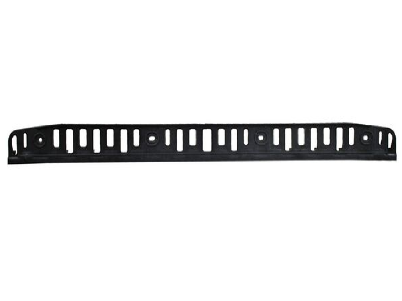 GUIA FASCIA (DEFENSA) VOLKSWAGEN BORA 05-10 TRAS CENT