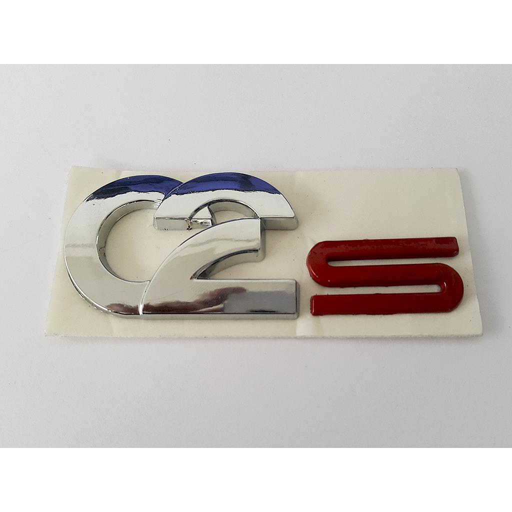 INSIGNIA ORIGINAL 5TA PUERTA LETRAS CHEVROLET CHEVY C2S DE 2004 AL 2008 C/ADHERIBLE 9CM 1 PZA ( C-083)