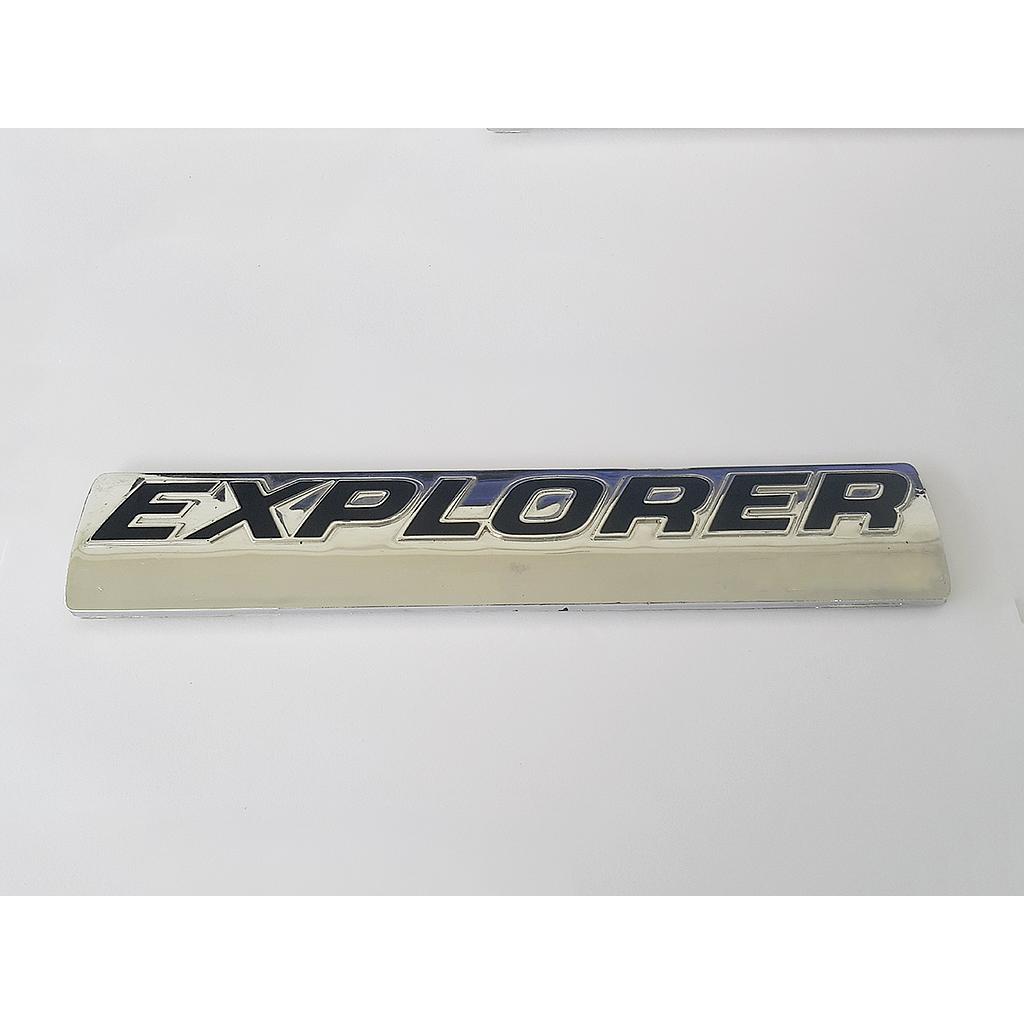 INSIGNIA ORIGINAL FORD EXPLORER DE 2005 AL 2006 LETRAS TRAS ( F-091)