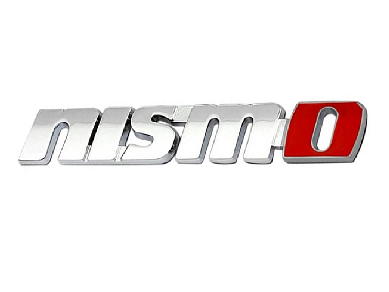 [INNINIRO] INSIGNIA ORIGINAL NISSAN NISMO LETRAS "O" ROJA N1