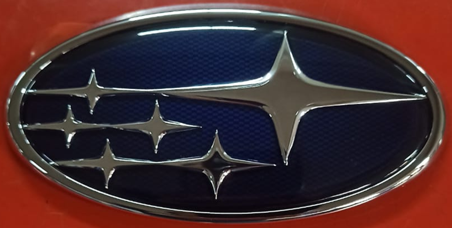 INSIGNIA ORIGINAL PARRILLA SUBARU IMPREZA LEGACY FORESTER ORIGINAL NUEVA