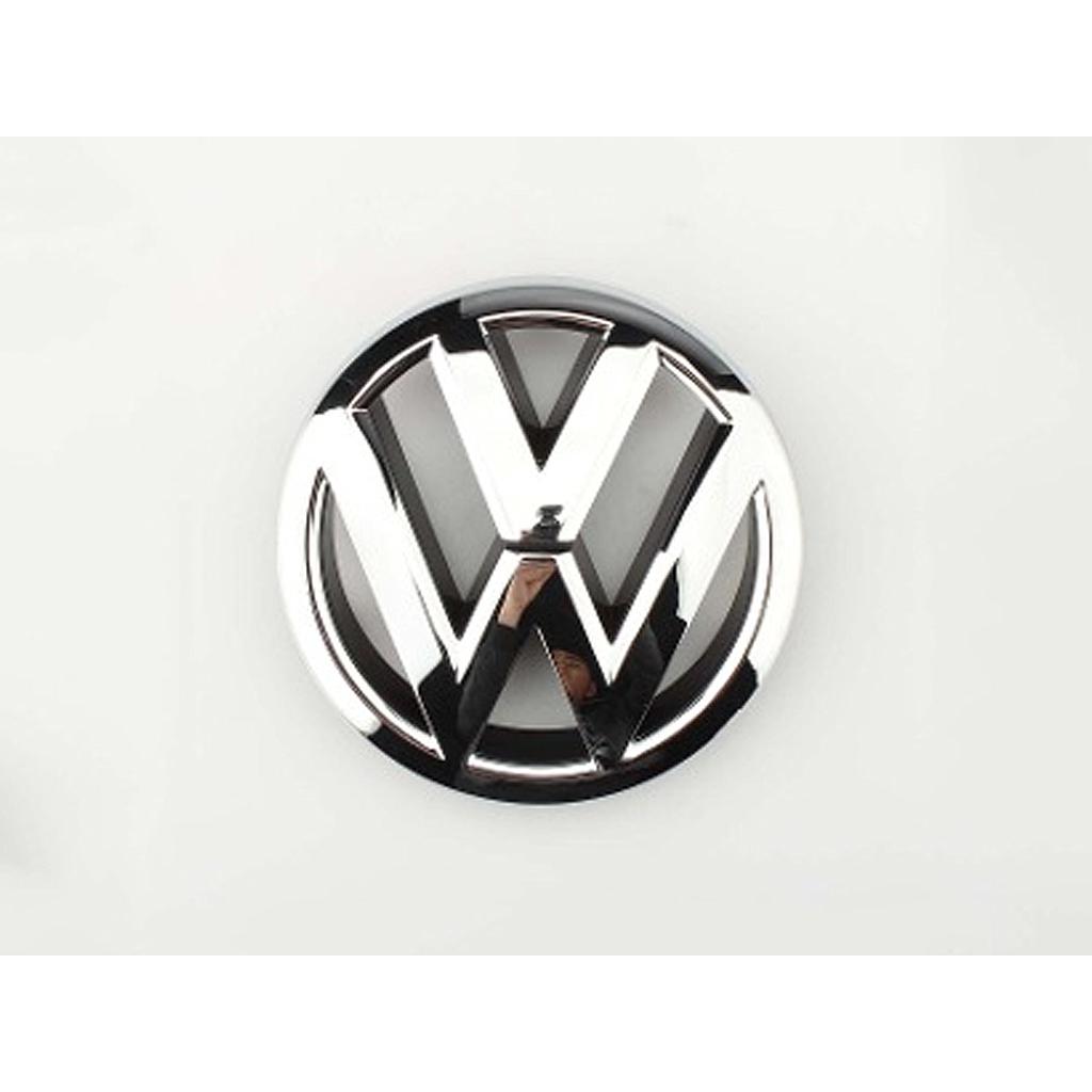 INSIGNIA ORIGINAL VOLKSWAGEN JETTA 15-16 13.5 X 13.5 CM PARRILLA ( 60EMW)
