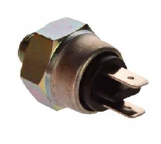 [019017B2] INTERRUPTOR DE FRENO VOLKSWAGEN SEDAN F-36A COD. 019017B2 MARCA AUMA