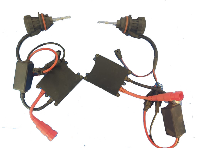 KIT FOCO 9004 C/BALASTRA 12V 35W 8000K