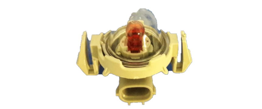 LUZ DE PLACA TOYOTA HILUX DE 1996 AL 2005 1 PZA(133772)