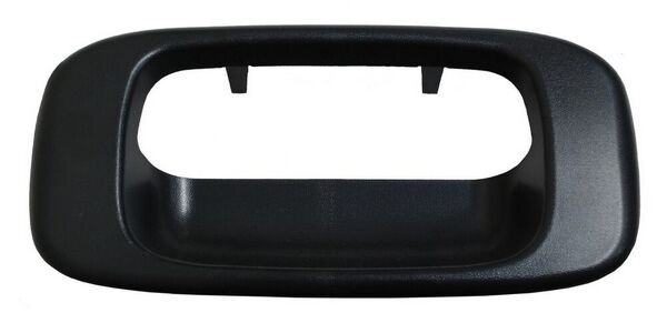 MANIJA TAPA BATEA (CAJA) CHEVROLET PU DE 1999 AL 2006 PLAST NEG LISO BISEL (134628) TW