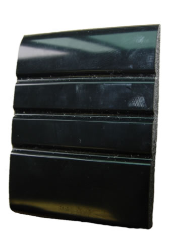 MOLDURA ROLLO NISSAN TSURU III 92-17 NEG 4 M 3M NAC TW